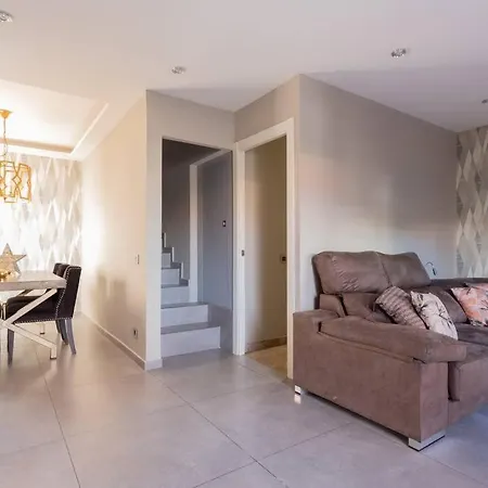 Casa En La Playa De Casteldefels Holiday home *